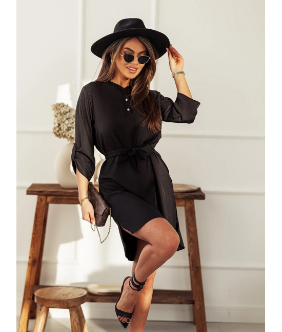 Elegancka sukienka z rozpinanym dekoltem czarna (013)
